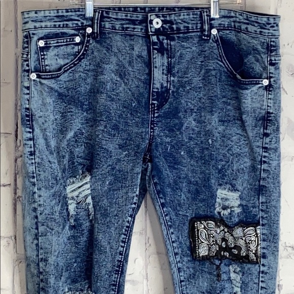 M. Society Politically Incorrect Jeans - Picture 3 of 10